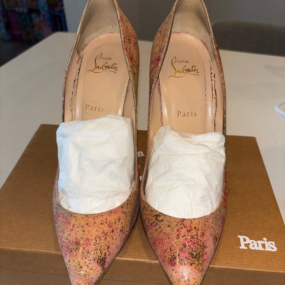 Christian Louboutin Pigalle Follies with Red Bottoms Women’s designer heels - Picture 8 of 9